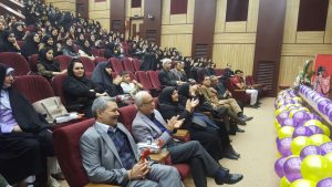 حضور کامور در جشن دانشگاه علوم پزشکی اصفهان